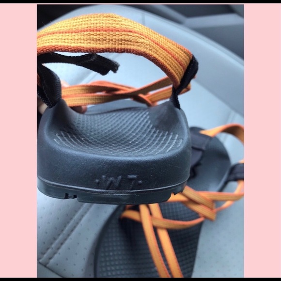 Chacos - Picture 3 of 4